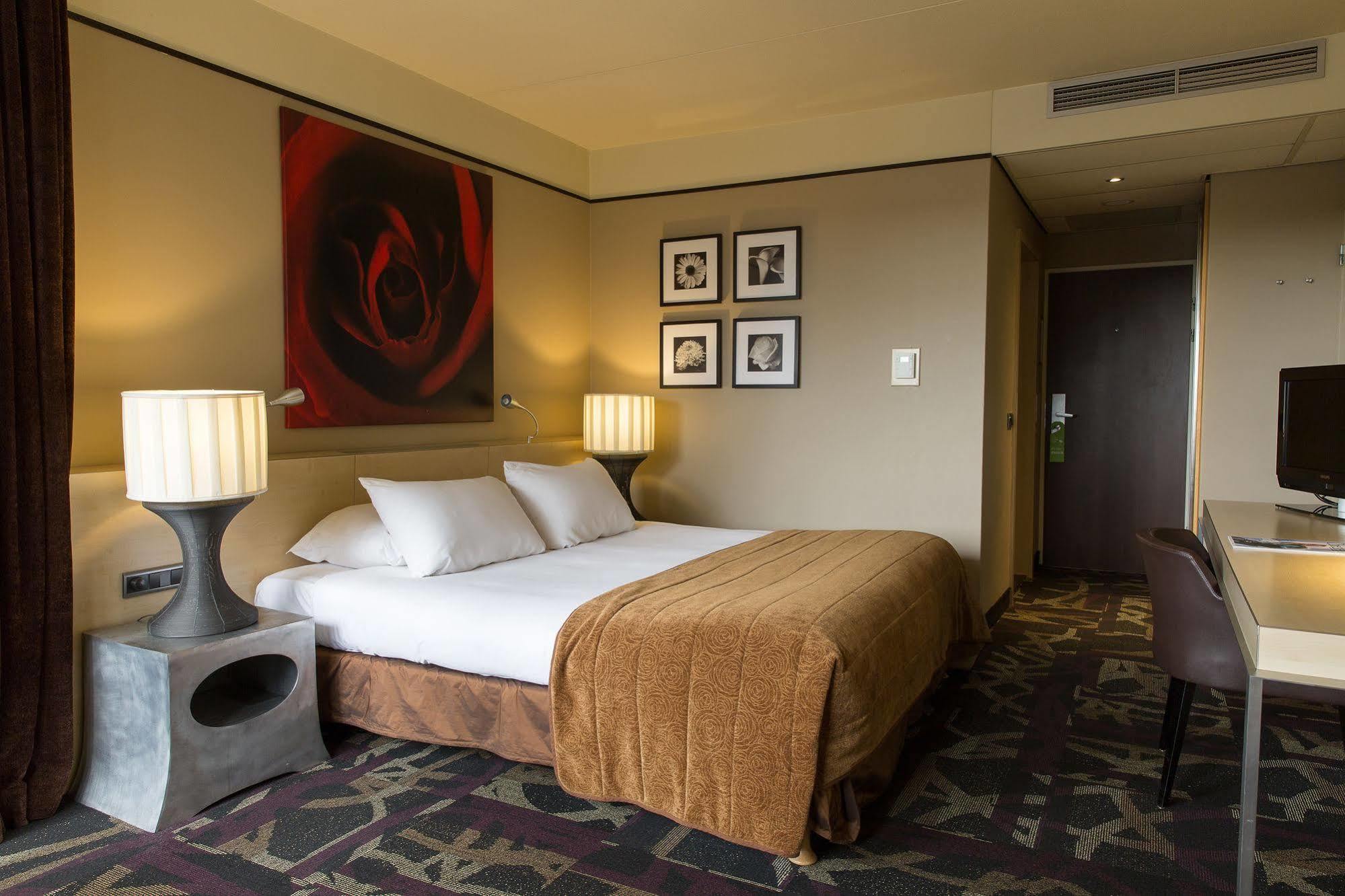 Babylon Hotel Den Haag Екстериор снимка